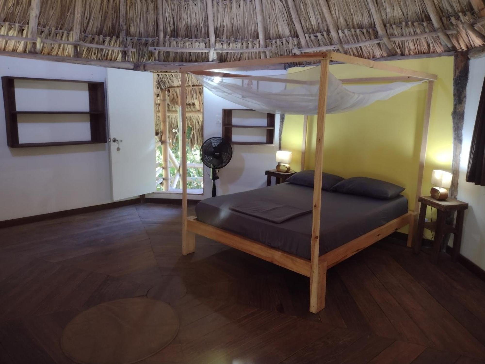 Sexto Sentido Cabanas & Pan Frances 帕洛米诺 外观 照片