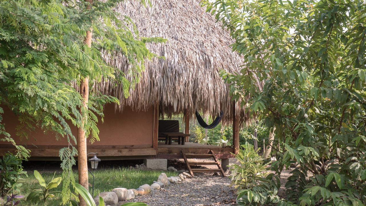Sexto Sentido Cabanas & Pan Frances 帕洛米诺 外观 照片