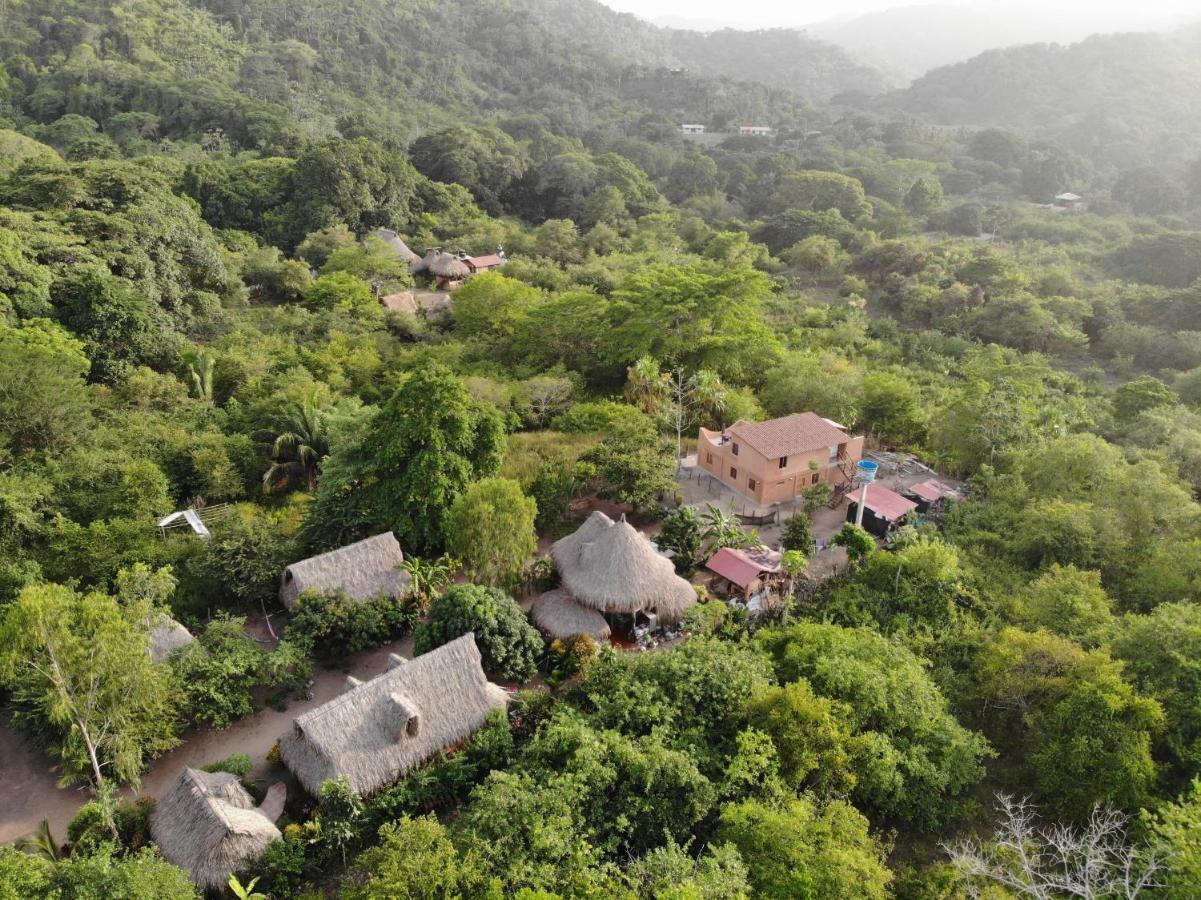Sexto Sentido Cabanas & Pan Frances 帕洛米诺 外观 照片
